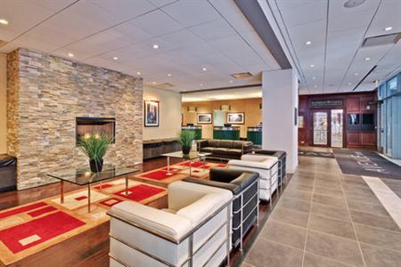 фото отеля Crowne Plaza Chicago Magnificent Mile