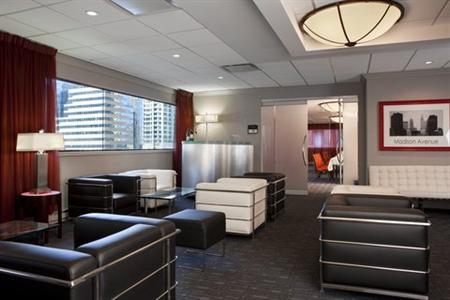 фото отеля Crowne Plaza Chicago Magnificent Mile