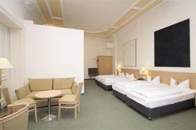 фото отеля Hotel Tiergarten