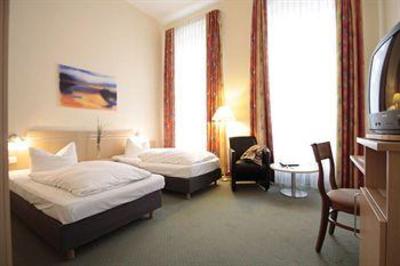 фото отеля Hotel Tiergarten