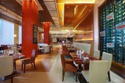 фото отеля Sukhumvit Park, Bangkok - Marriott Executive Apartments