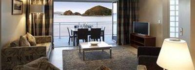 фото отеля The Waterfront Suites