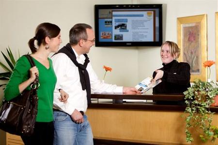 фото отеля BEST WESTERN Waldhotel Stephanshoehe