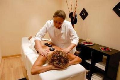 фото отеля Illot Suites & Spa