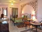 фото отеля Umaid Lake Palace Resort Dausa