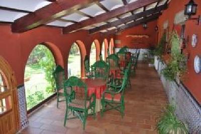 фото отеля Hostal Almanzor Navarredonda de Gredos