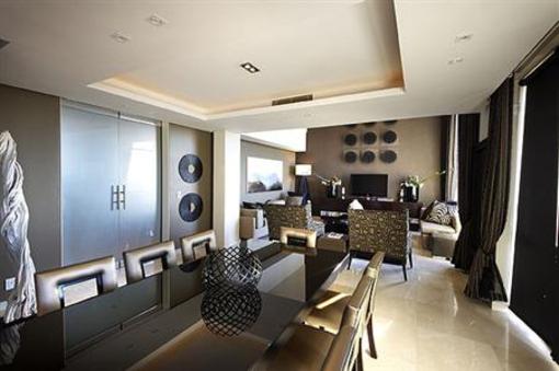 фото отеля The Regent Apartment Hotel