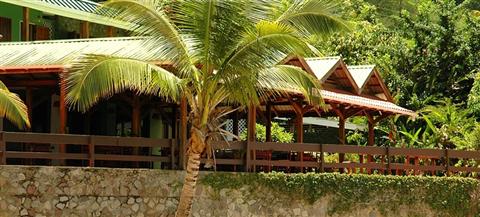 фото отеля The Still Beach House Hotel Soufriere