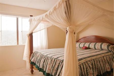 фото отеля The Still Beach House Hotel Soufriere