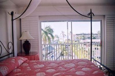 фото отеля Olde Marco Island Inn and Suites