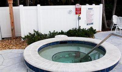 фото отеля Olde Marco Island Inn and Suites