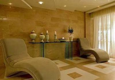 фото отеля Sani Beach Hotel