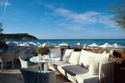 фото отеля Sani Beach Hotel