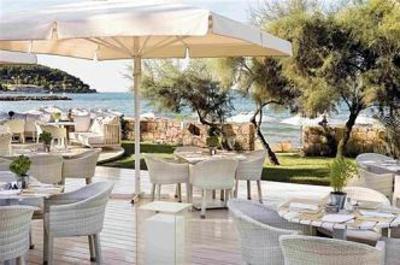 фото отеля Sani Beach Hotel