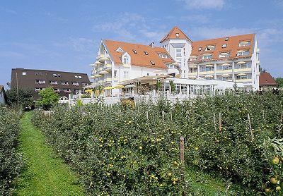 фото отеля Hotel Traube am See