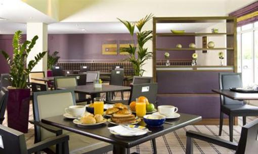 фото отеля Holiday Inn Express Stirling