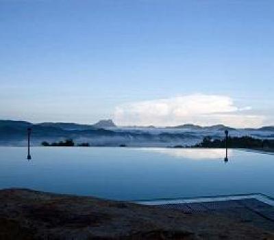 фото отеля Randholee Luxury Resort