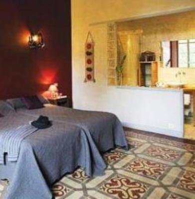 фото отеля Auberge du Pont Romain