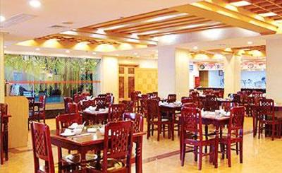 фото отеля Yiyang HuaTian Hotel