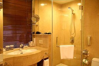 фото отеля Ramada Plaza Hotel Dalian