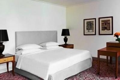 фото отеля Sheraton Diana Majestic Hotel