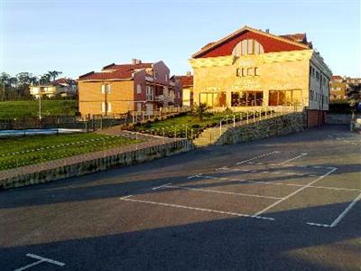 фото отеля Estrella del Alemar Hotel Ribamontán al Mar