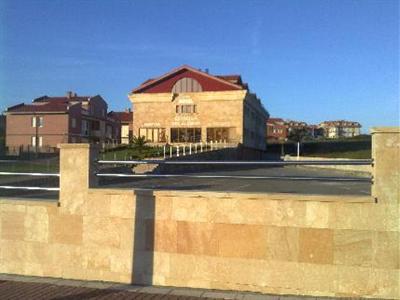 фото отеля Estrella del Alemar Hotel Ribamontán al Mar