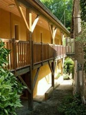 фото отеля Hotel De La Vallee Heureuse Domaine Du Moulin Poligny