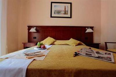 фото отеля Hotel Villa Dei Giuochi DelfIci