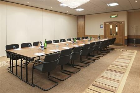 фото отеля Crowne Plaza Chester