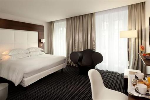 фото отеля Grand Hotel Grenoble Centre