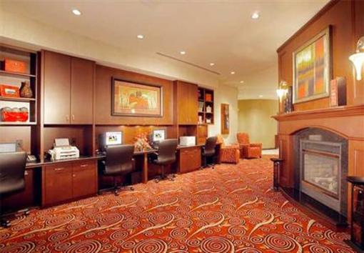 фото отеля Courtyard Hotel Hamilton