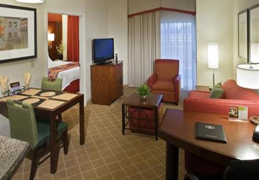 фото отеля Residence Inn Kansas City Airport