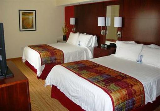 фото отеля Residence Inn Harrisonburg