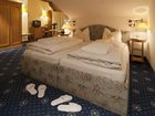 фото отеля Hotel Rheinischer Hof Garmisch-Partenkirchen