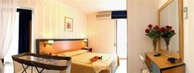 фото отеля Hotel Colorado Lignano Sabbiadoro