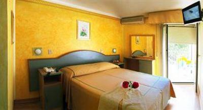 фото отеля Hotel Colorado Lignano Sabbiadoro