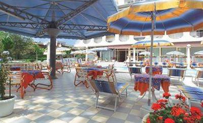 фото отеля Hotel Colorado Lignano Sabbiadoro