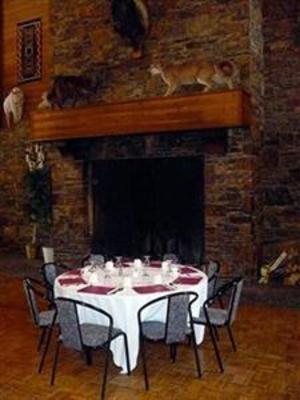 фото отеля Nakoda On the Lake Lodge Morley (Canada)