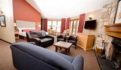 фото отеля Nakoda On the Lake Lodge Morley (Canada)
