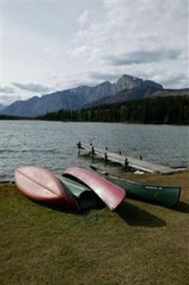 фото отеля Nakoda On the Lake Lodge Morley (Canada)