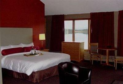 фото отеля Nakoda On the Lake Lodge Morley (Canada)