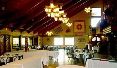 фото отеля Nakoda On the Lake Lodge Morley (Canada)