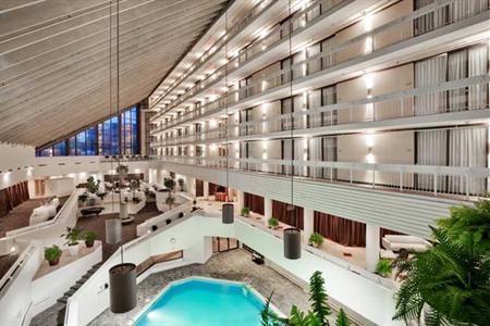 фото отеля Holiday Inn Toronto-Brampton Hotel & Conference Centre