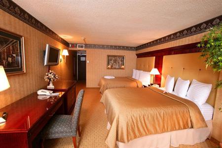 фото отеля Holiday Inn Toronto-Brampton Hotel & Conference Centre