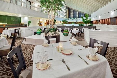 фото отеля Holiday Inn Toronto-Brampton Hotel & Conference Centre