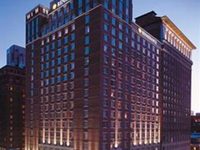 Renaissance St. Louis Grand & Suites