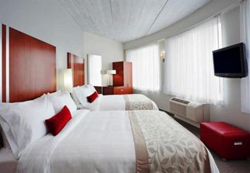 фото отеля Fairfield Inn & Suites New York Brooklyn