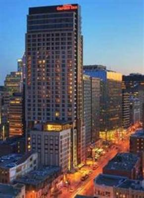 фото отеля Hilton Garden Inn Montreal Centre-ville