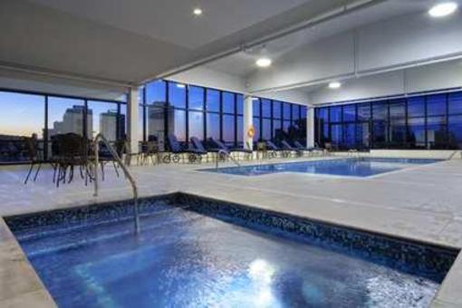 фото отеля Hilton Garden Inn Montreal Centre-ville